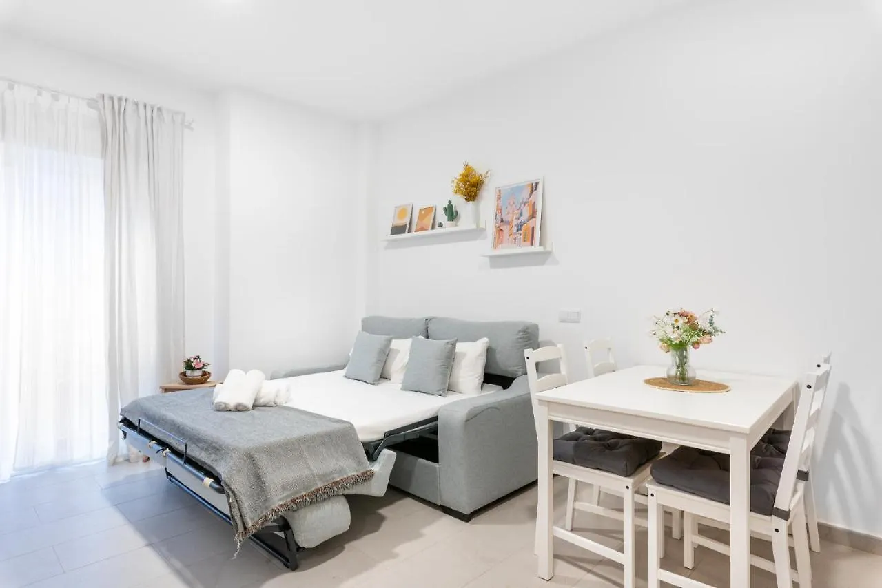 Wintowinrentals Superb New-Look Apartment Málaga España