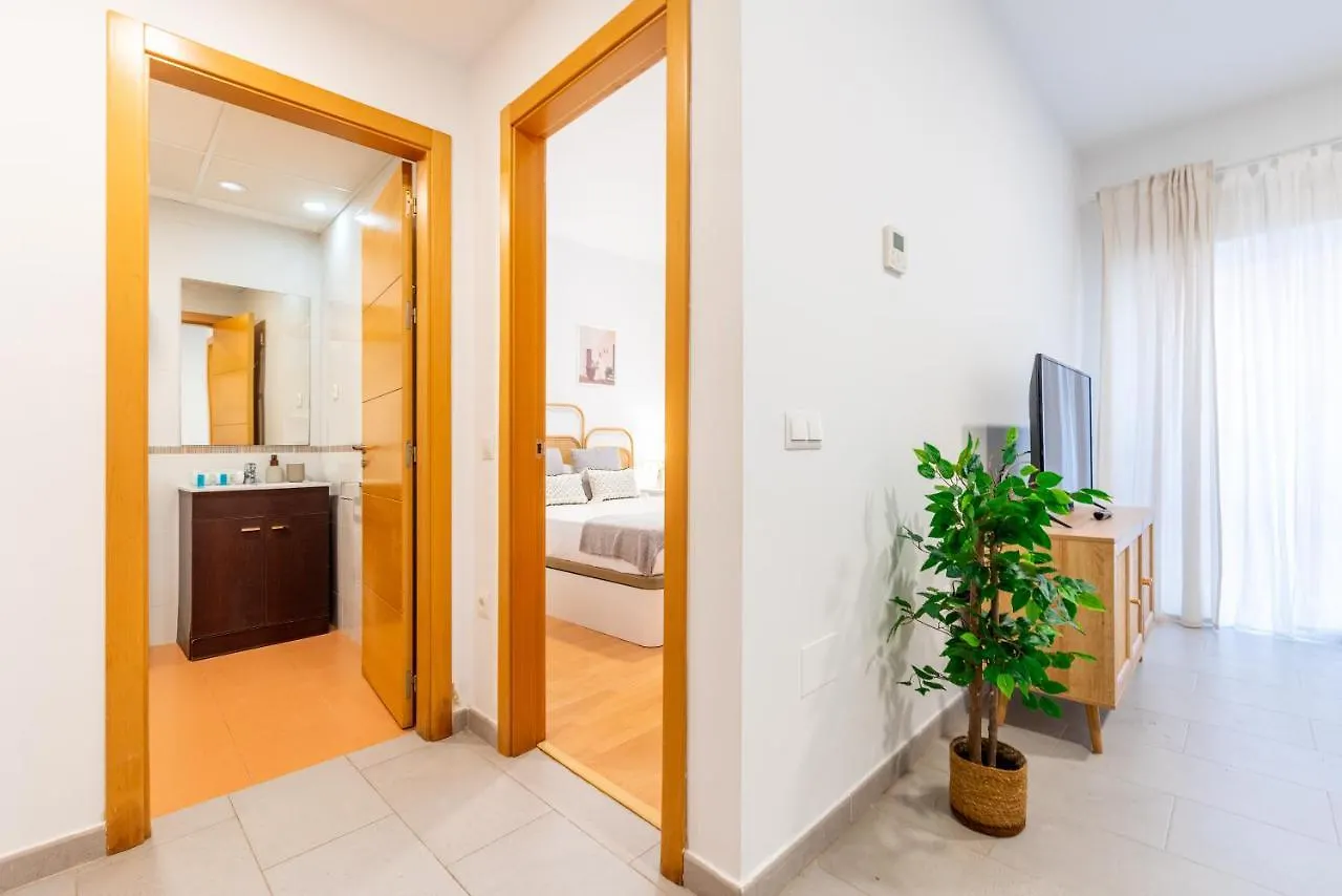 Wintowinrentals Superb New-Look Apartment Málaga