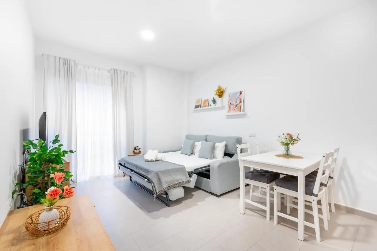 Wintowinrentals Superb New-Look Apartment Málaga España